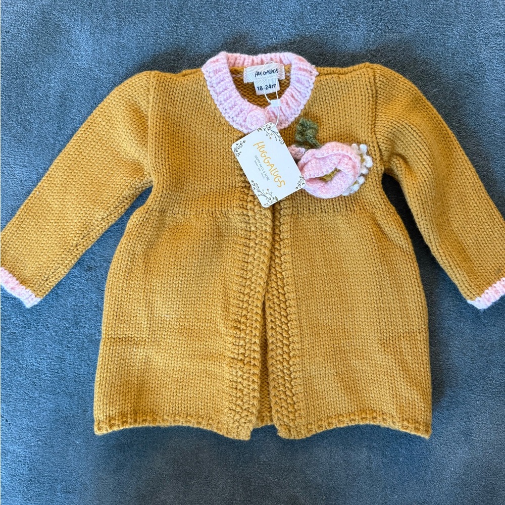 NWT Huggalugs Poppy Sweater